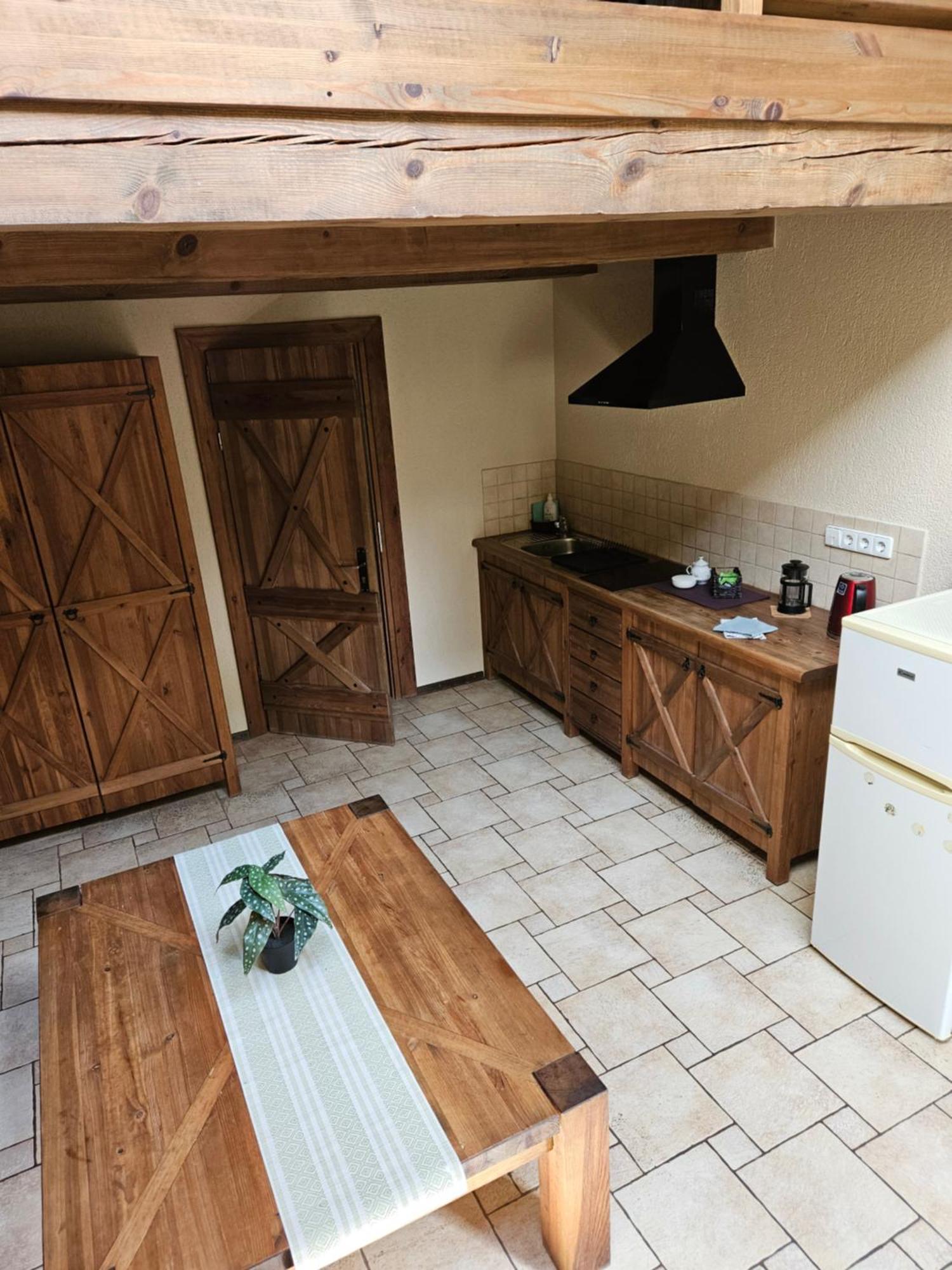 Ferienwohnung Kerpji Ulmale Exterior foto